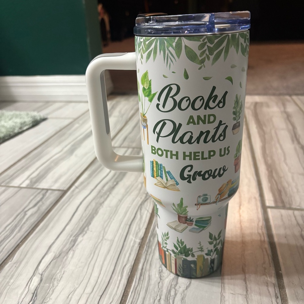 Leafy Green and White Insulated Mug - Picture 2 of 4